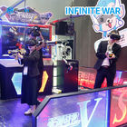 Dois guerra infinita virtual do simulador VR da realidade dos jogadores 9D para estudantes