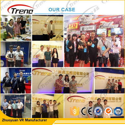 Realidade virtual do cinema dos efeitos especiais 5d que conduz o simulador para o parque temático